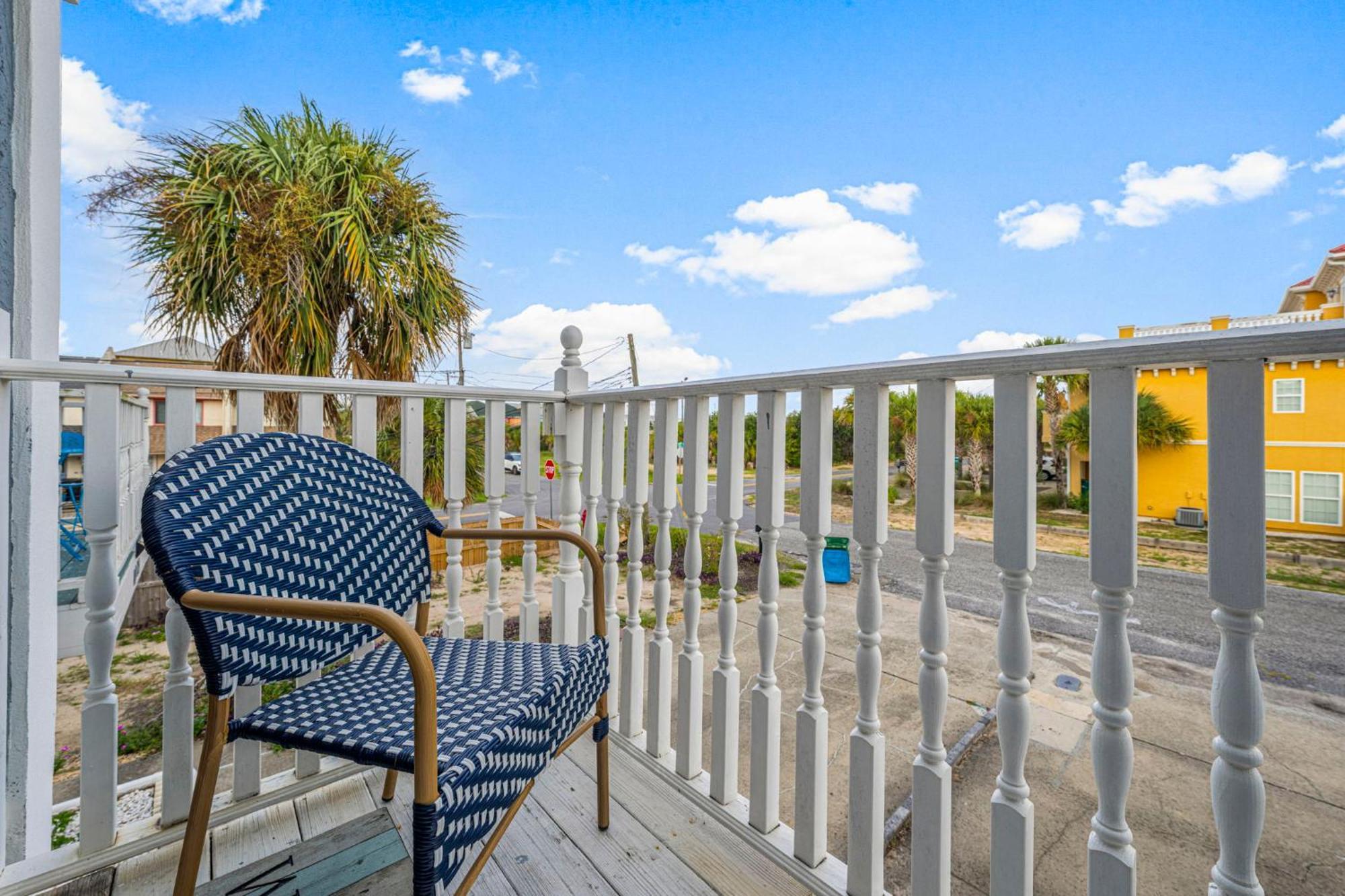 Barefoot Apartment Panama City Beach